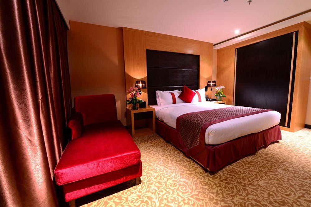 Obaer Hotel Rijad Zewnętrze zdjęcie