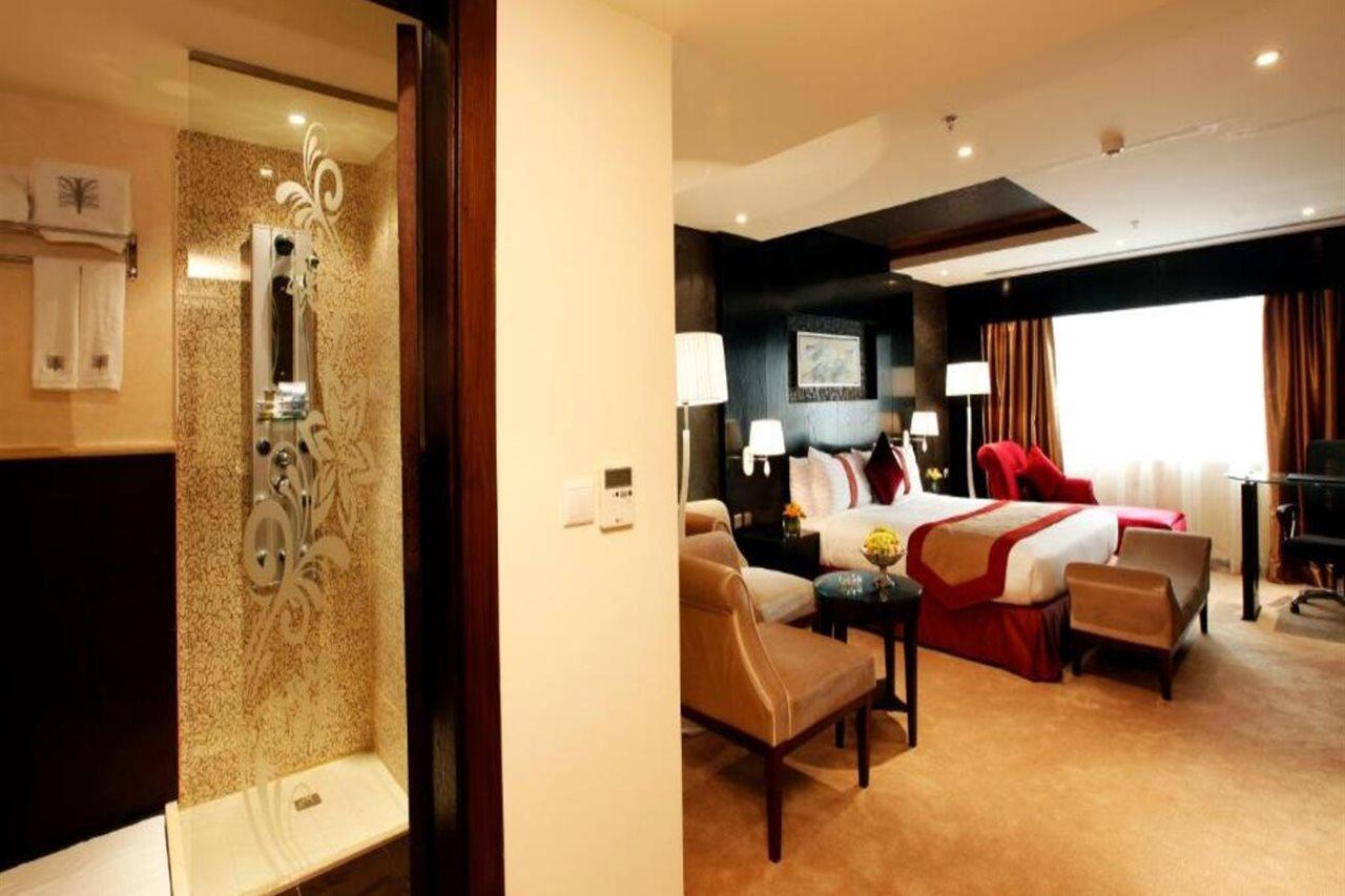 Obaer Hotel Rijad Zewnętrze zdjęcie