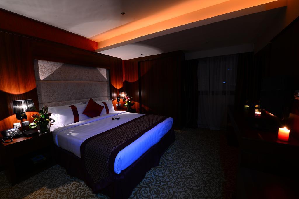 Obaer Hotel Rijad Zewnętrze zdjęcie